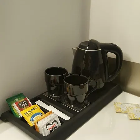 Hamilton * ナポリ